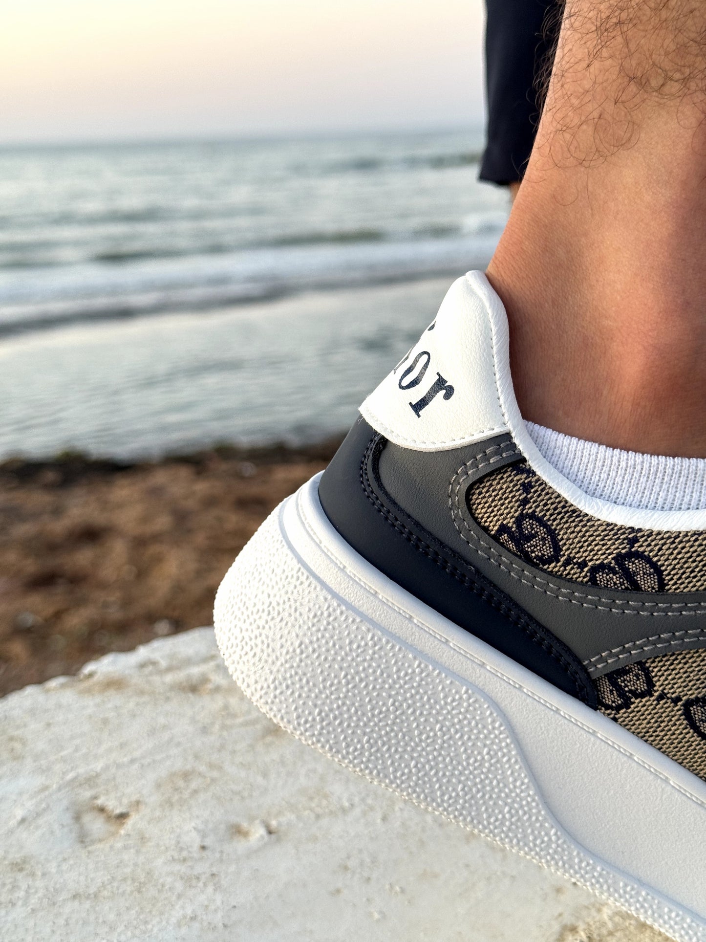 sneakers Dior tissu gucci