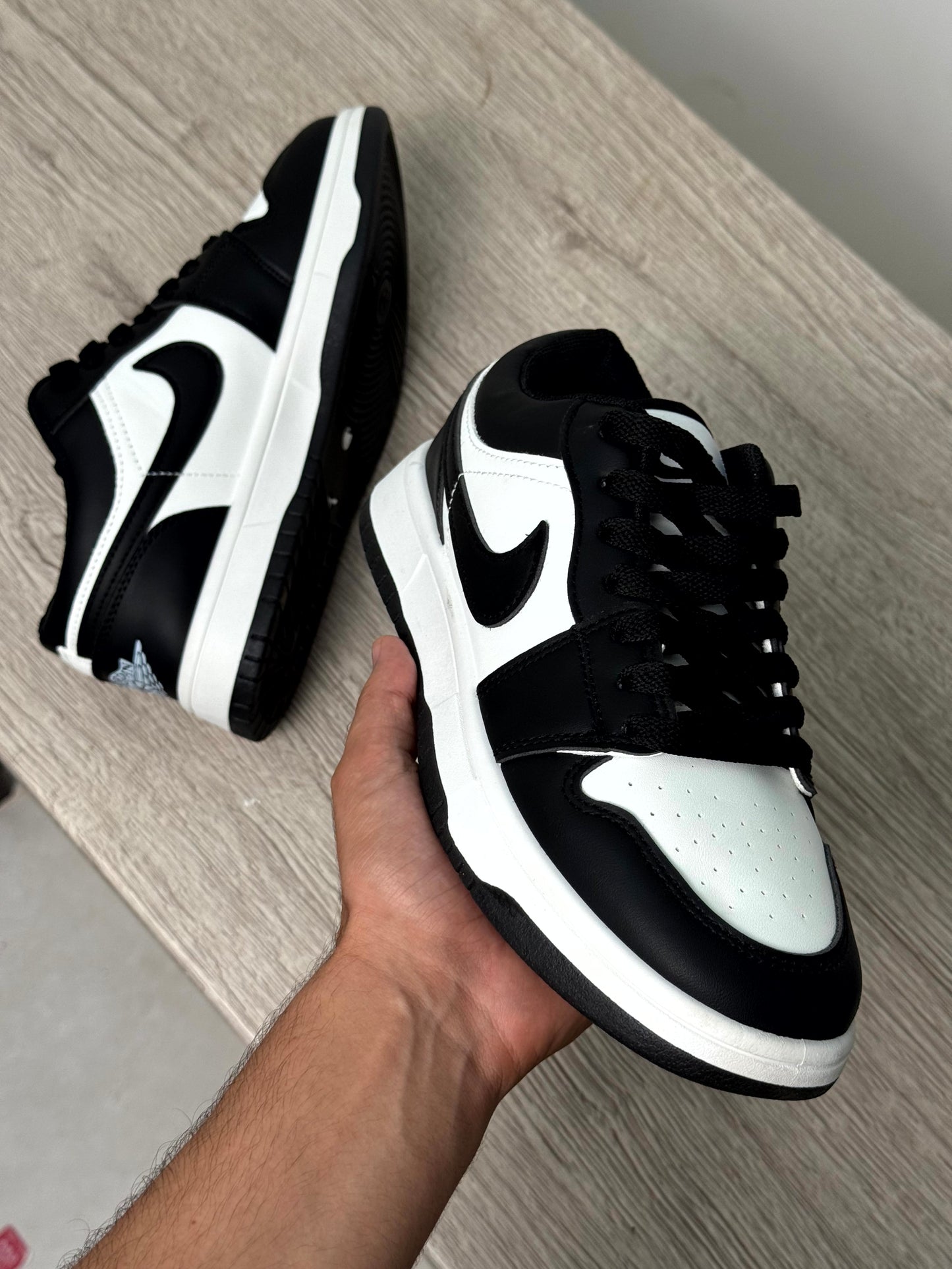Nike dunk low panda