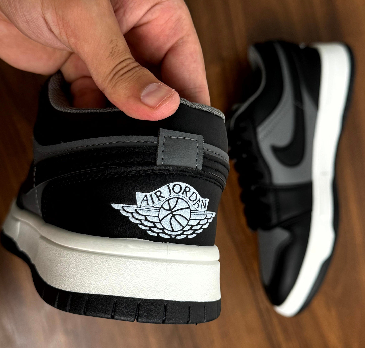 Nike dunk low panda grey *