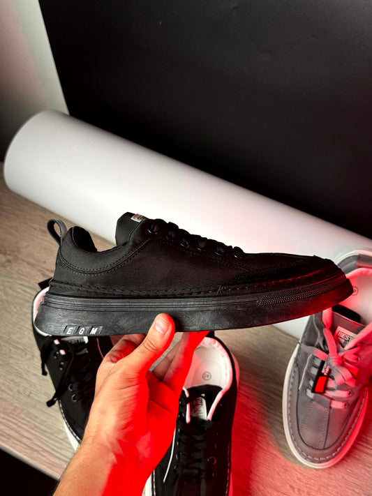 New sneakers fashion black black