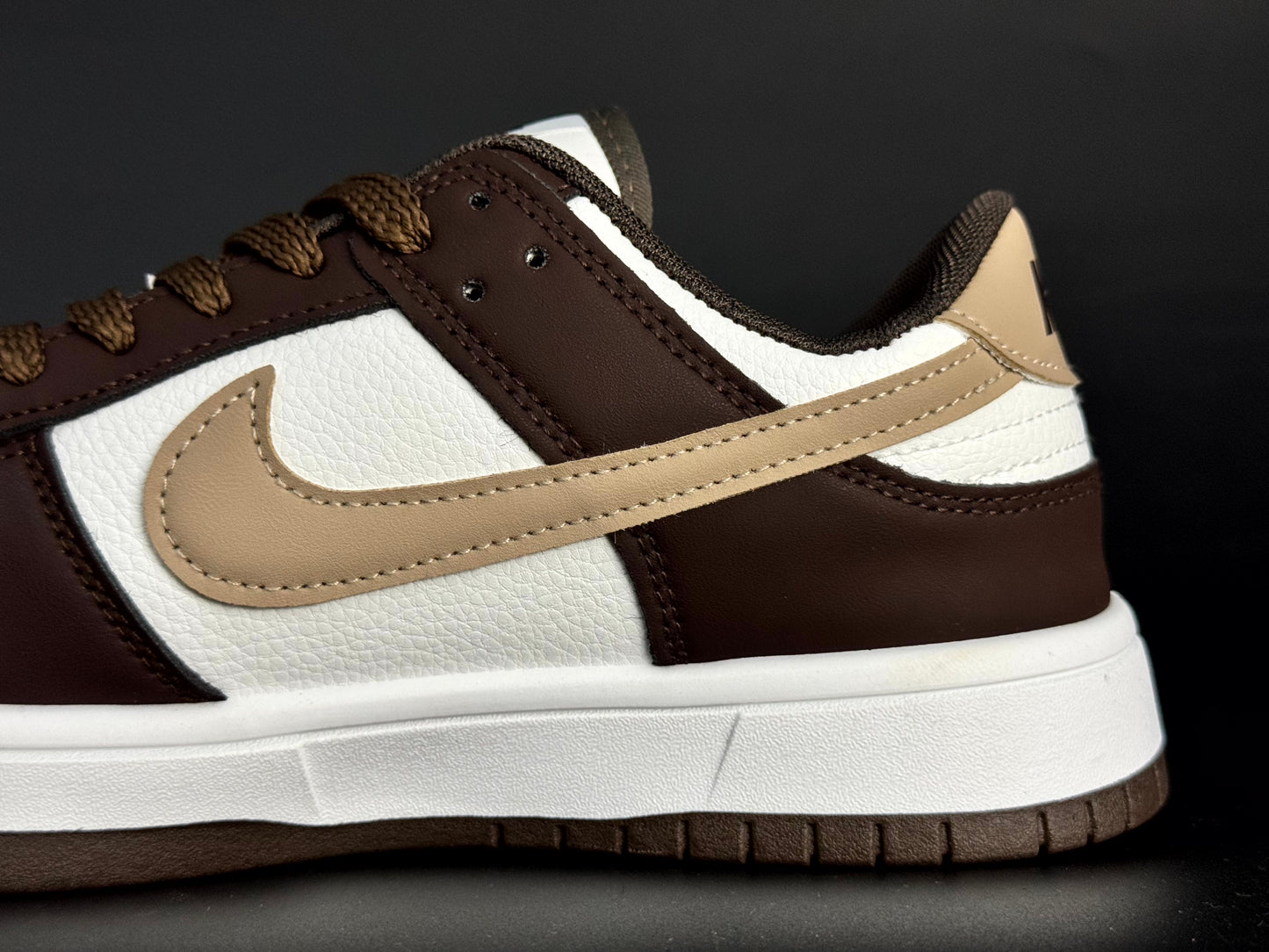 Nike dunk low dark brown new version (nike marron)