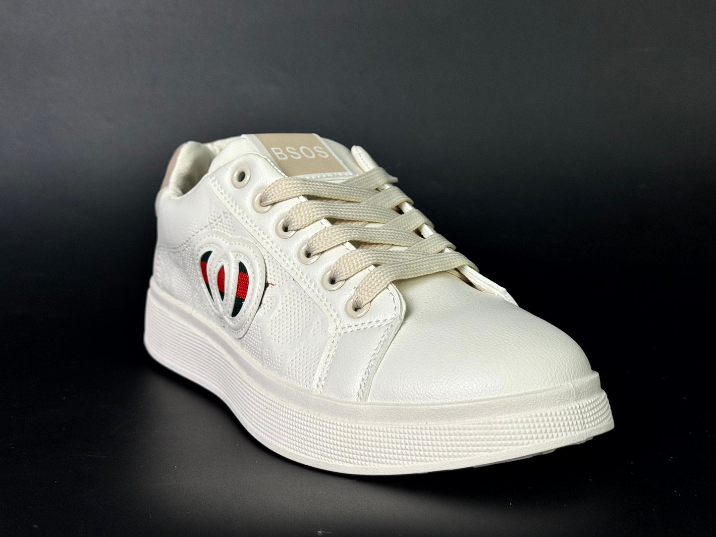 sneakes gucci beige clair