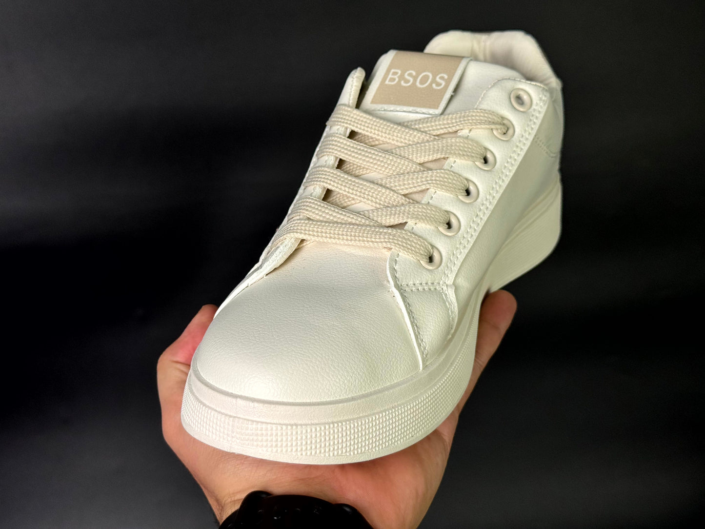 sneakes gucci beige clair