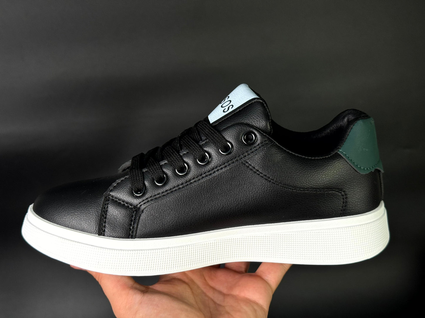 sneakes gucci noir