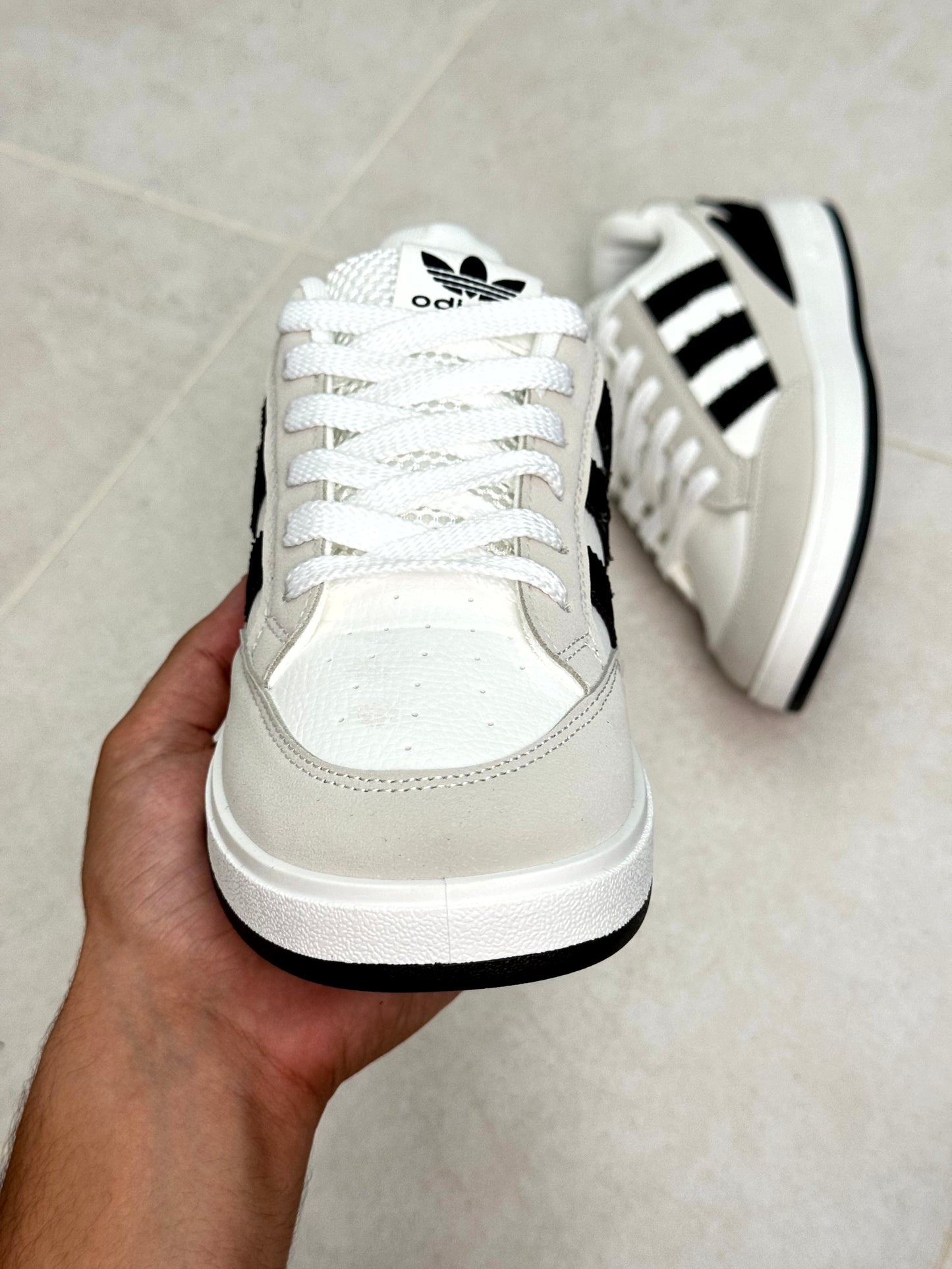 Adidas forum low