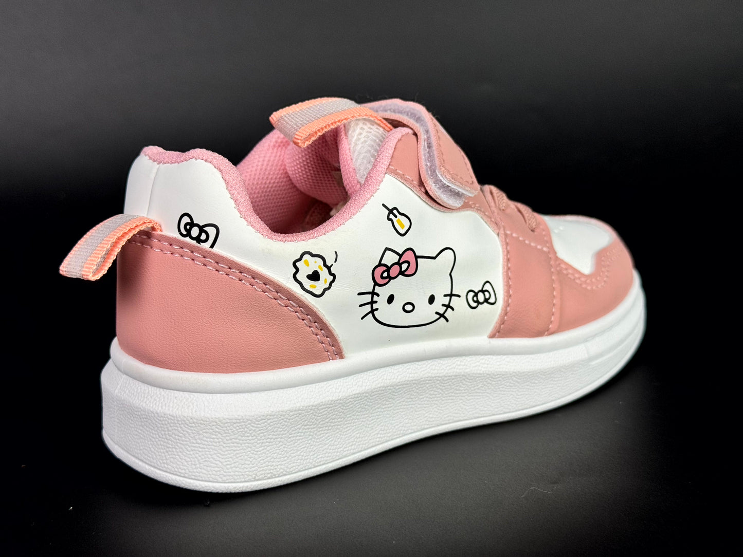 hello kitty pink
