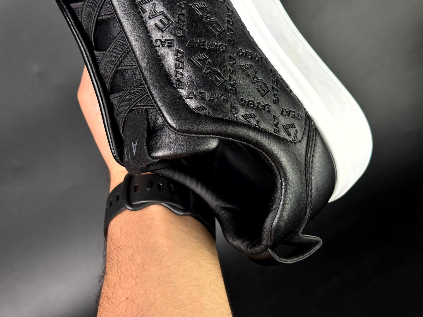 Emporio Armani noir (36 - 39)