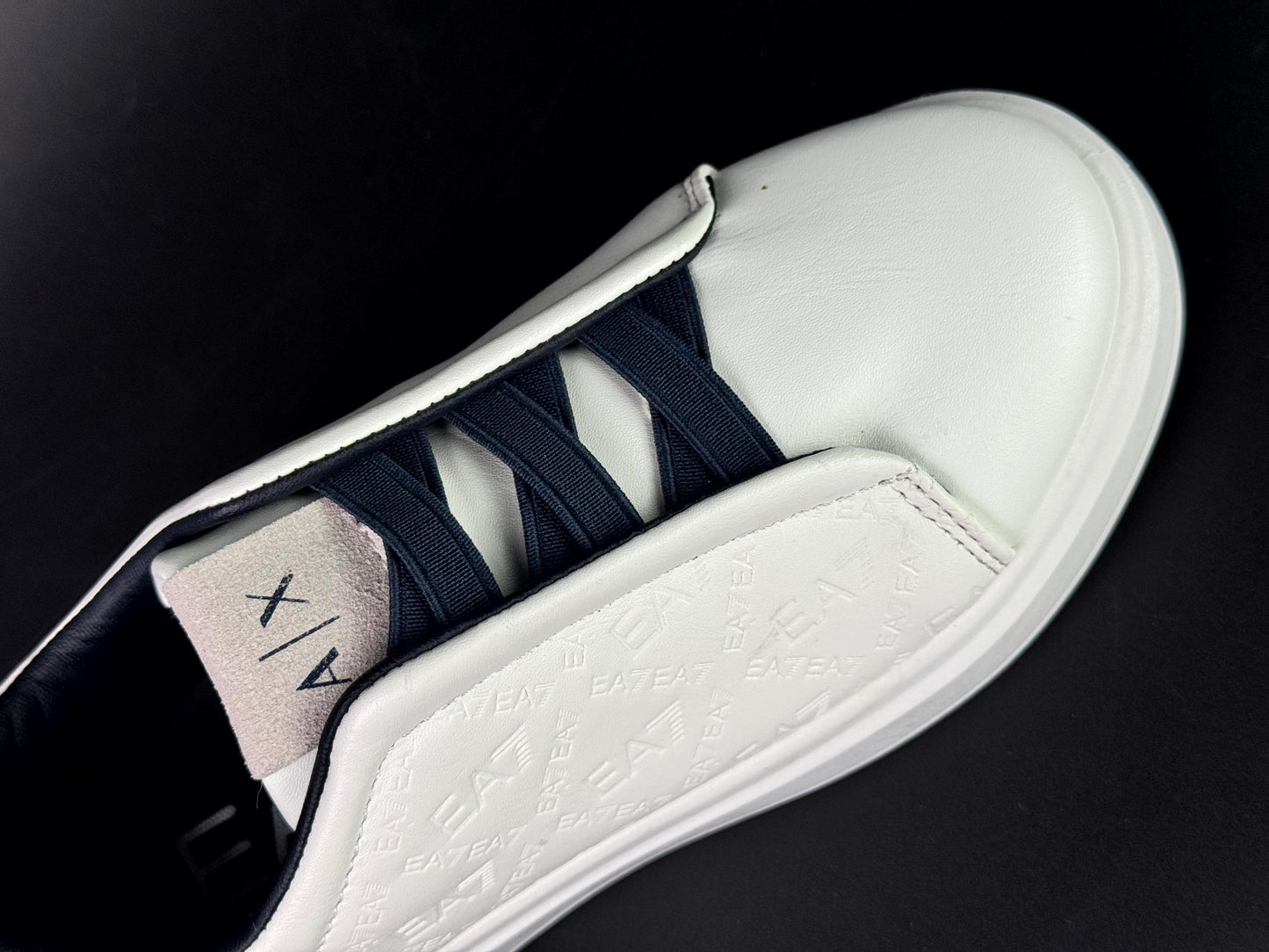 Emporio Armani blanche (25 - 35)