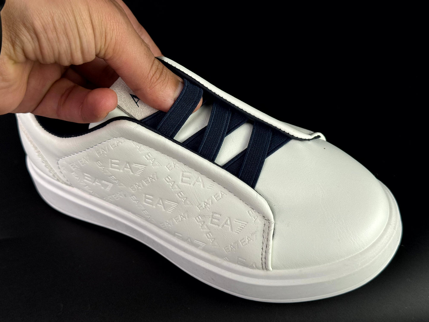 Emporio Armani blanche (25 - 35)