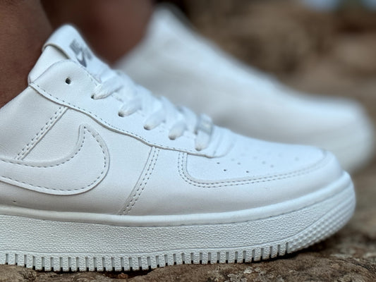 Nike air force full white