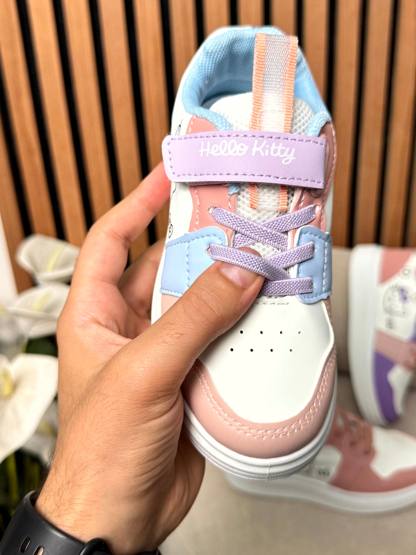 hello kitty pink blue