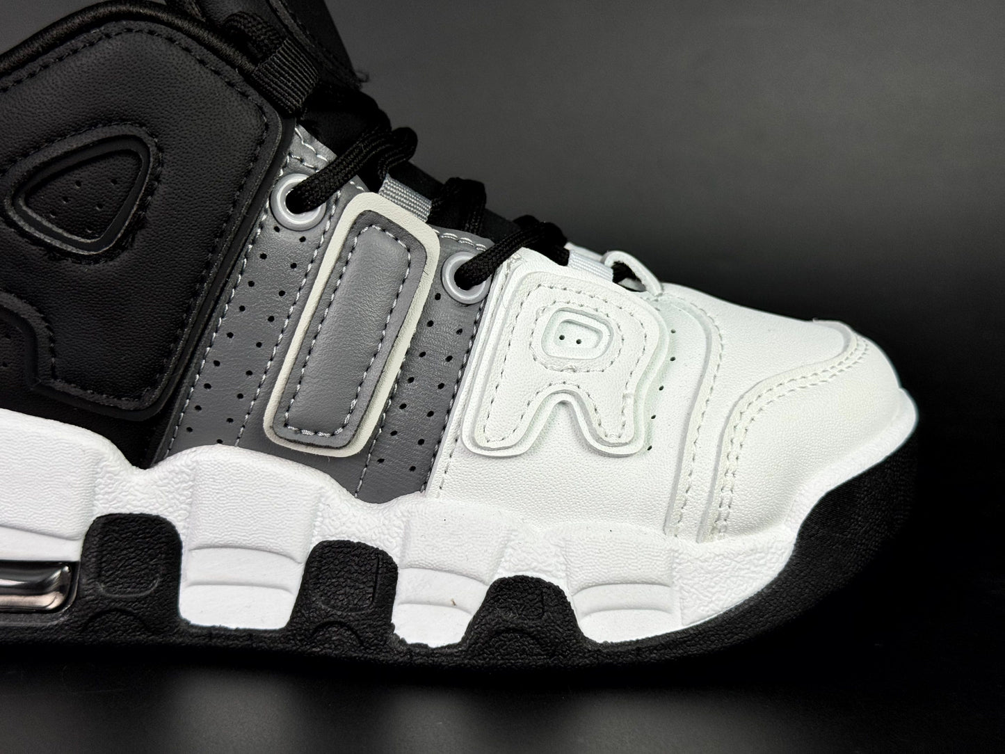 Nike air uptempo grey