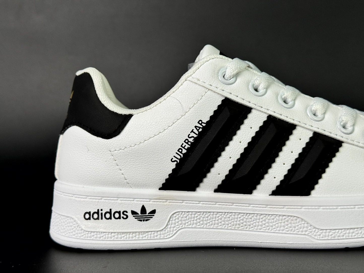 Adidas superstar 36 - 40 white/black