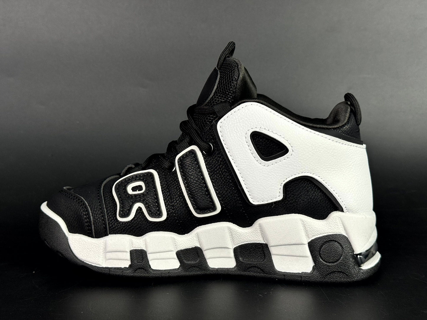 Nike air uptempo new black