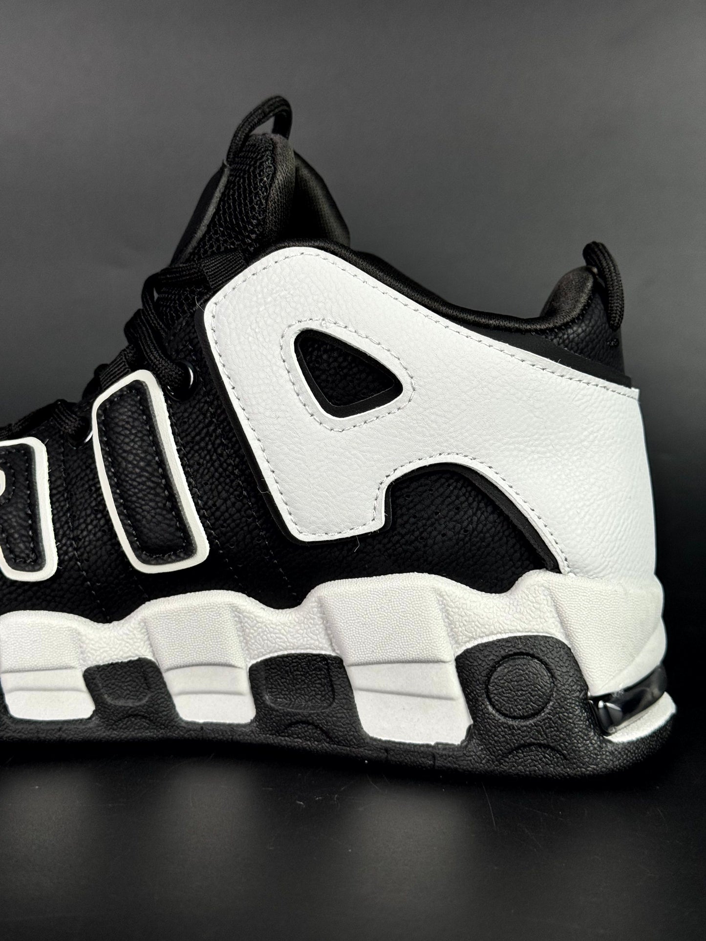 Nike air uptempo new black