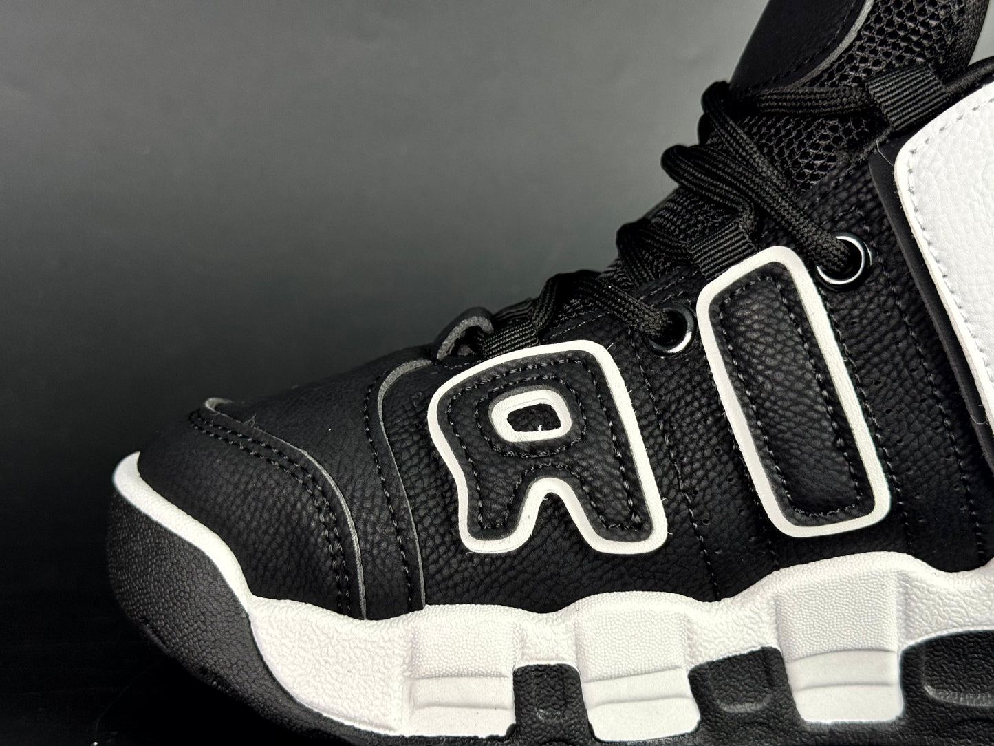 Nike air uptempo new black