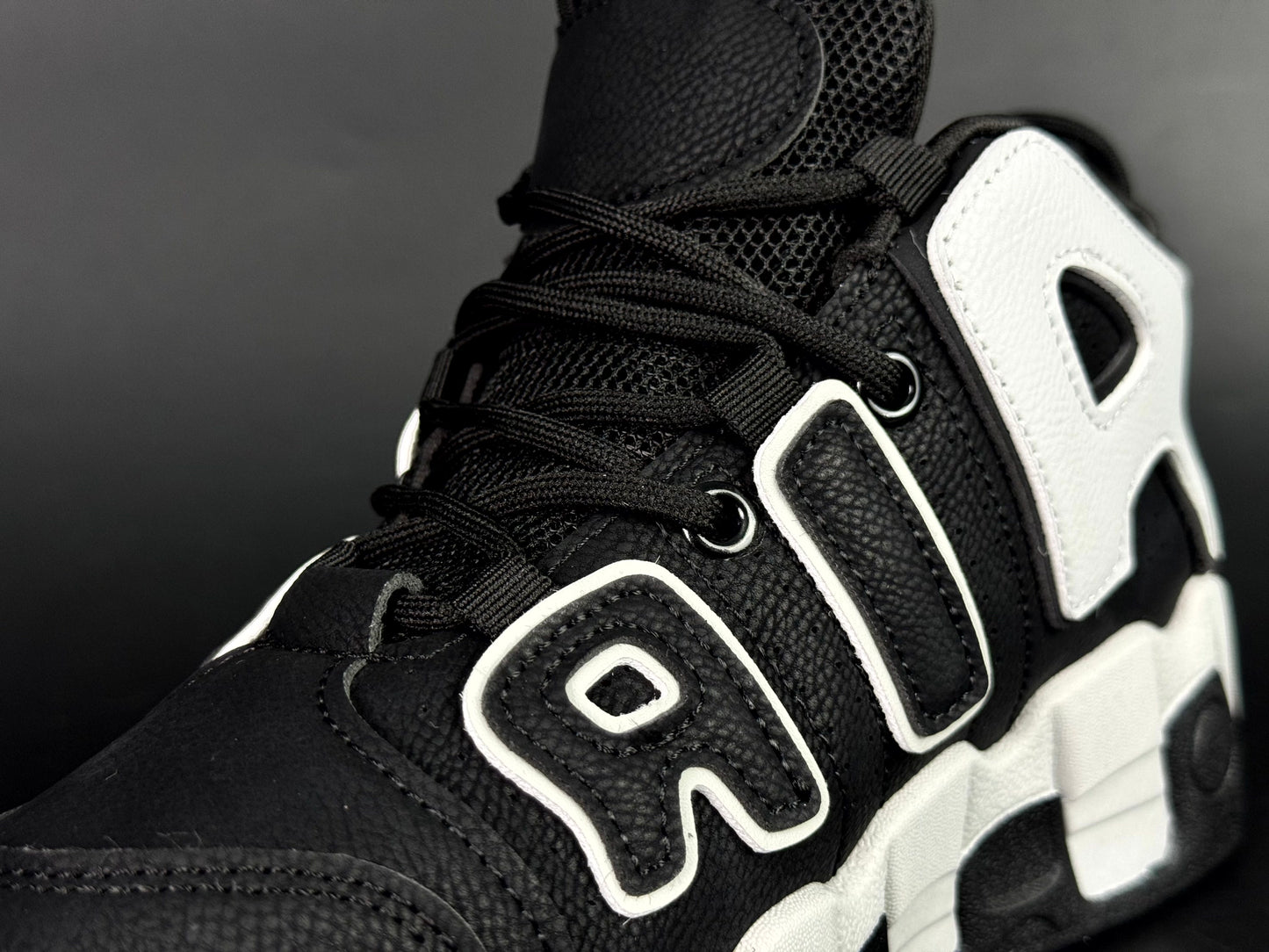 Nike air uptempo new black
