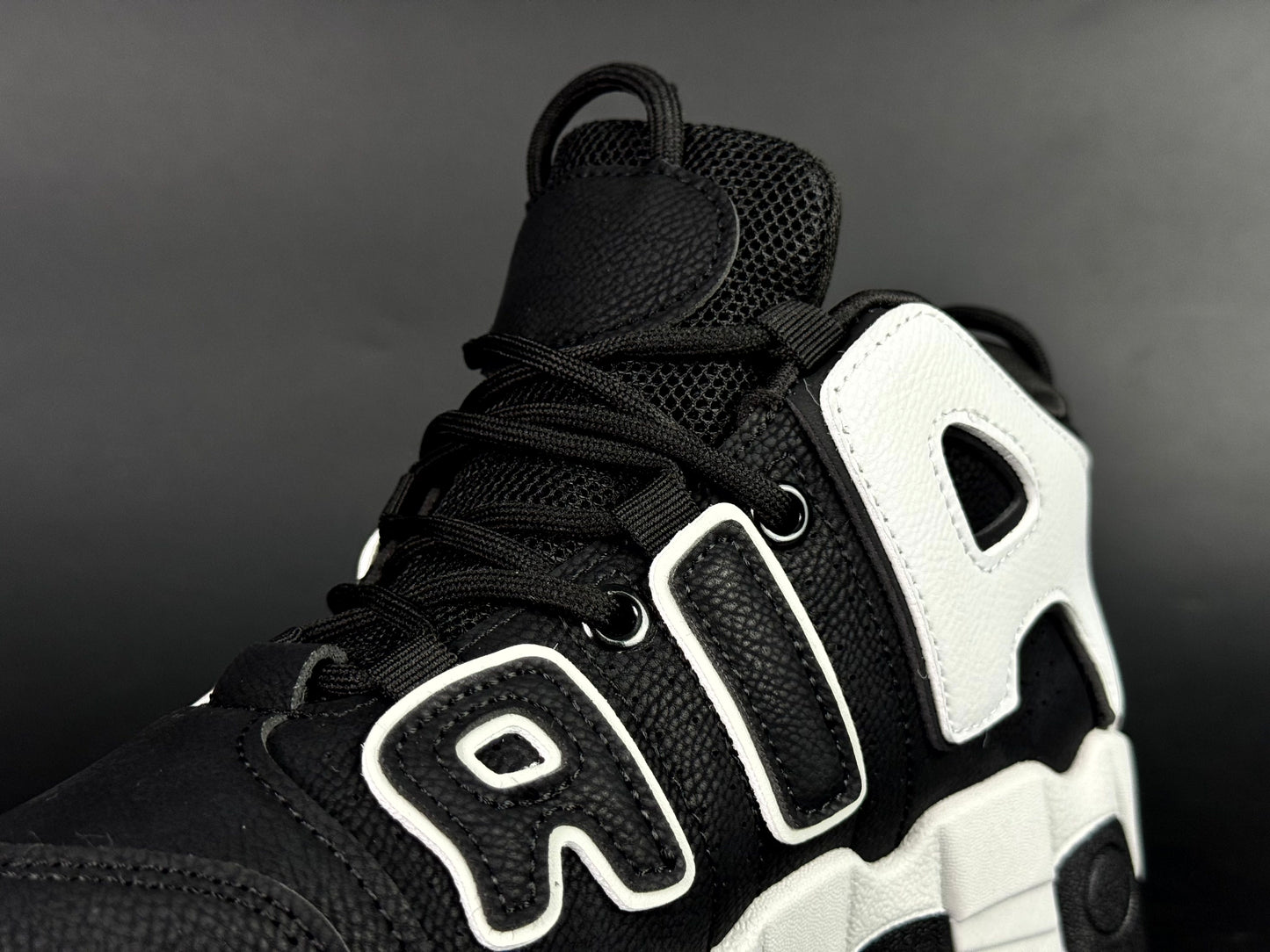Nike air uptempo new black