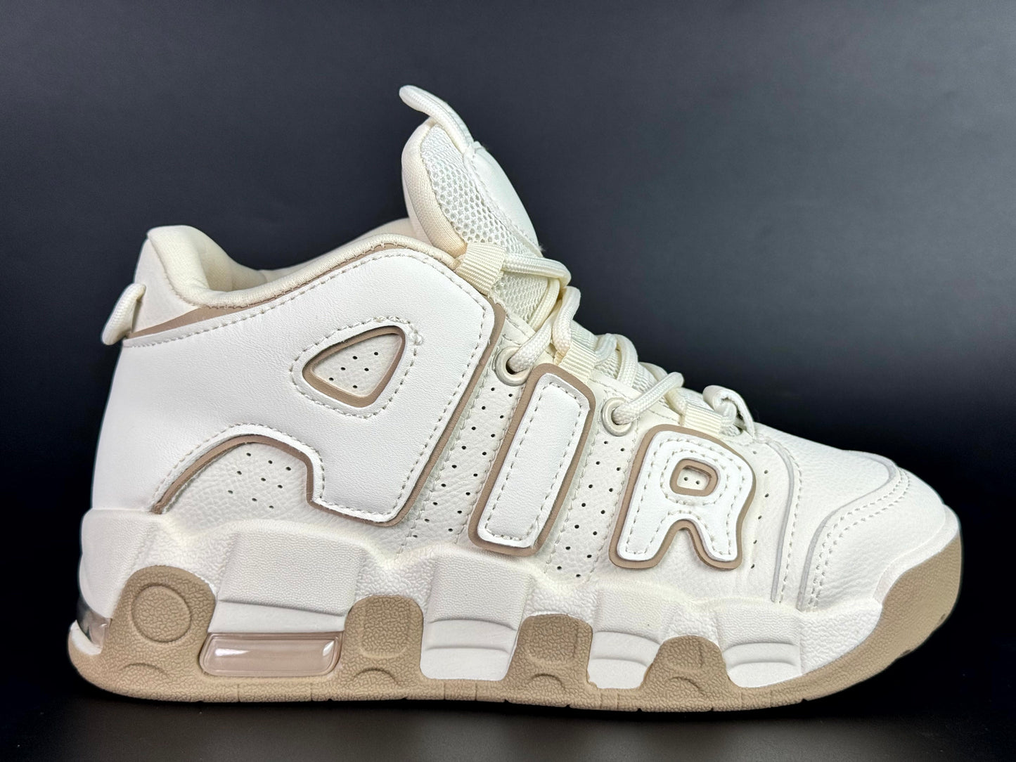 Nike air uptempo beige