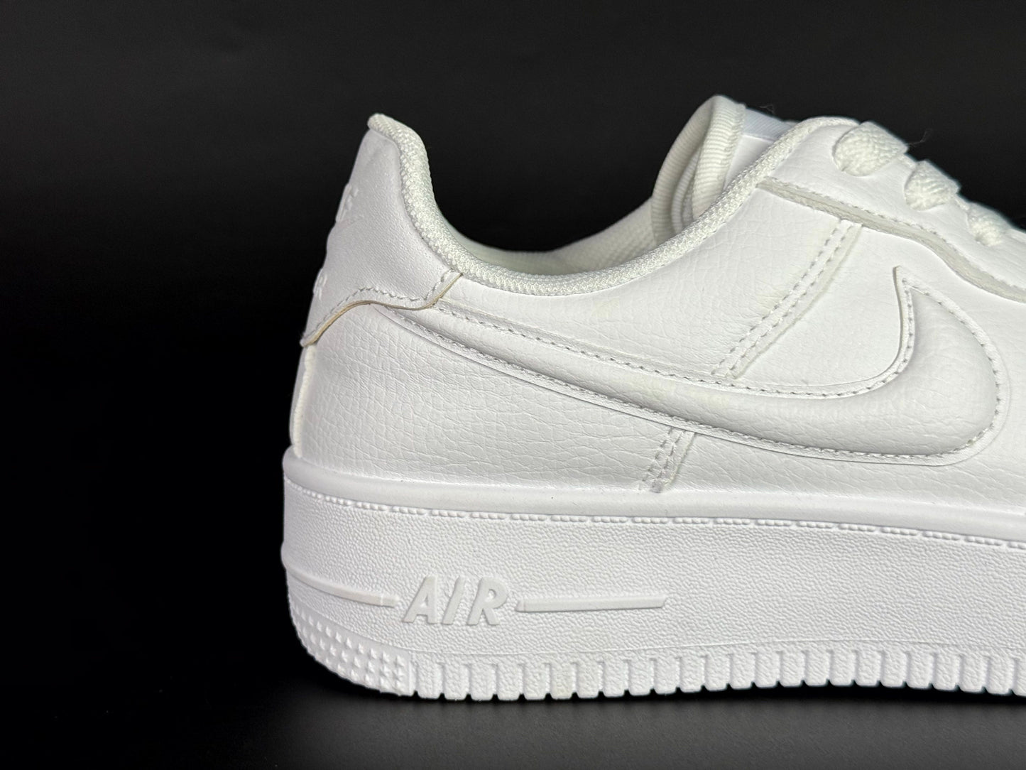 Nike air force full white 2026