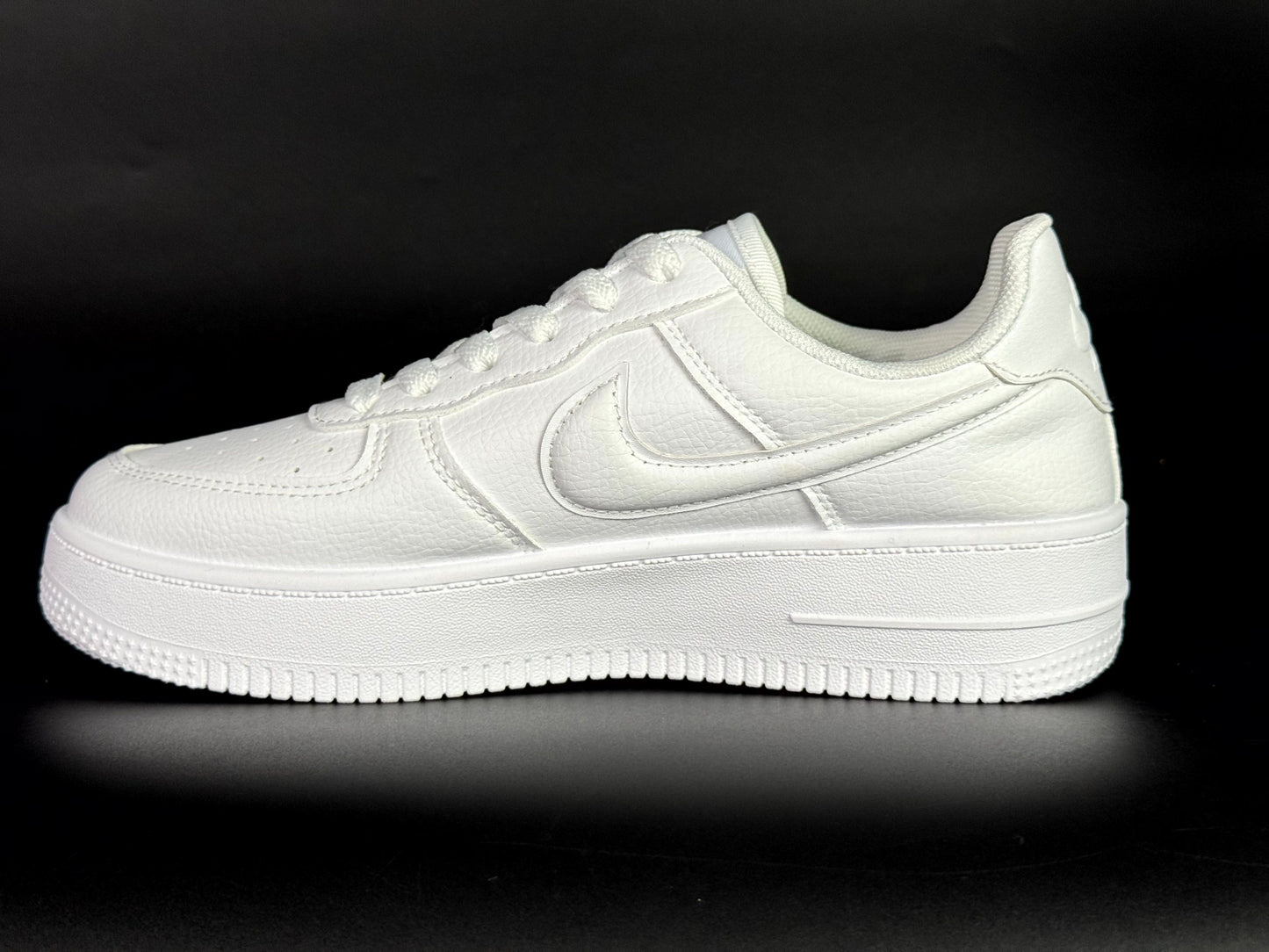 Nike air force full white 2026