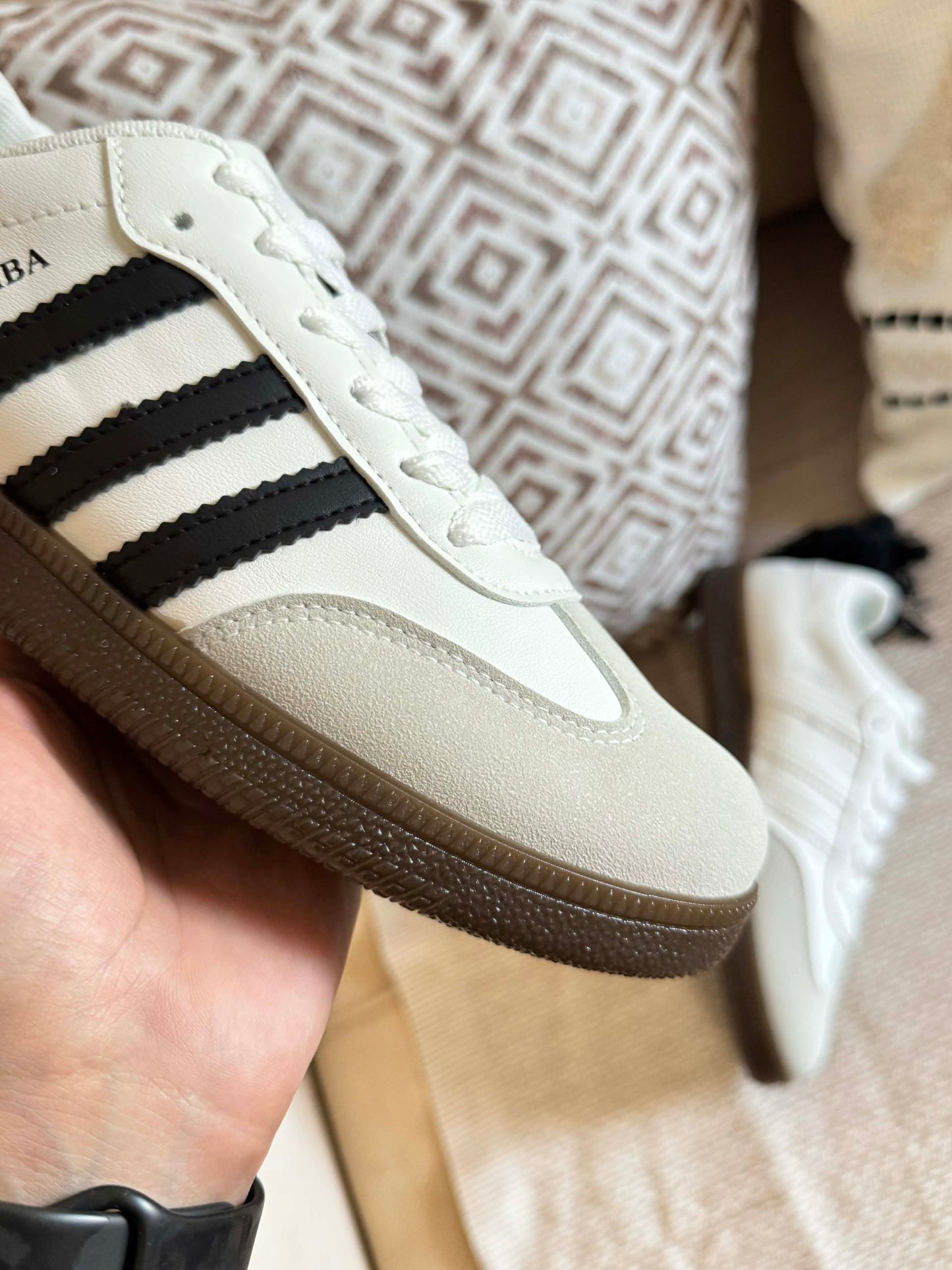 adidas samba white black
